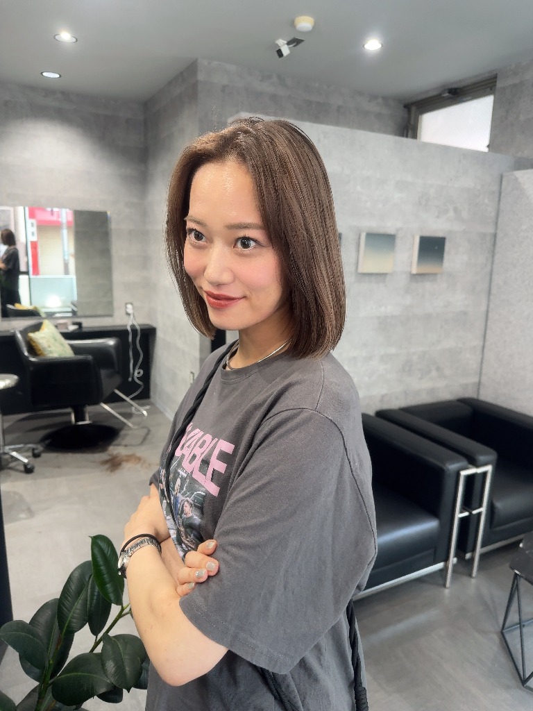 2025年秋冬トレンドヘア|大人女性に似合う似合わせスタイルを神戸で